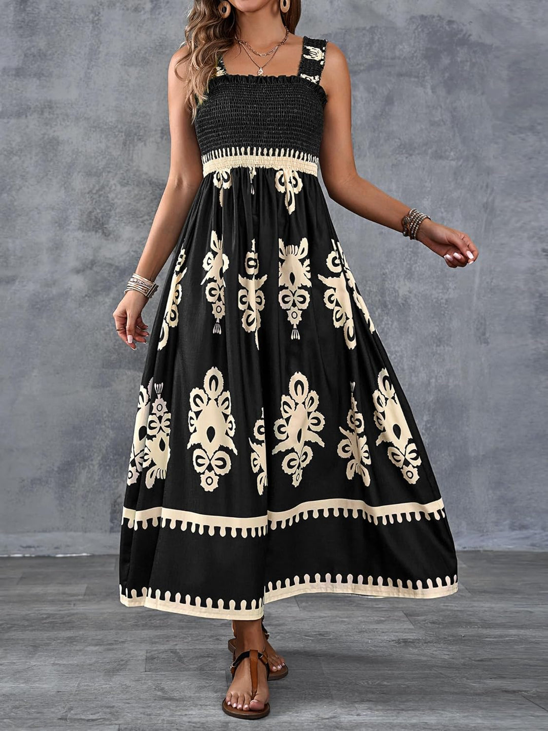 Valencia | Sleeveless Square Neck Dress