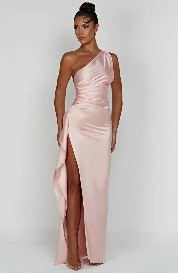 Avellise | One-Shoulder Evening Gown