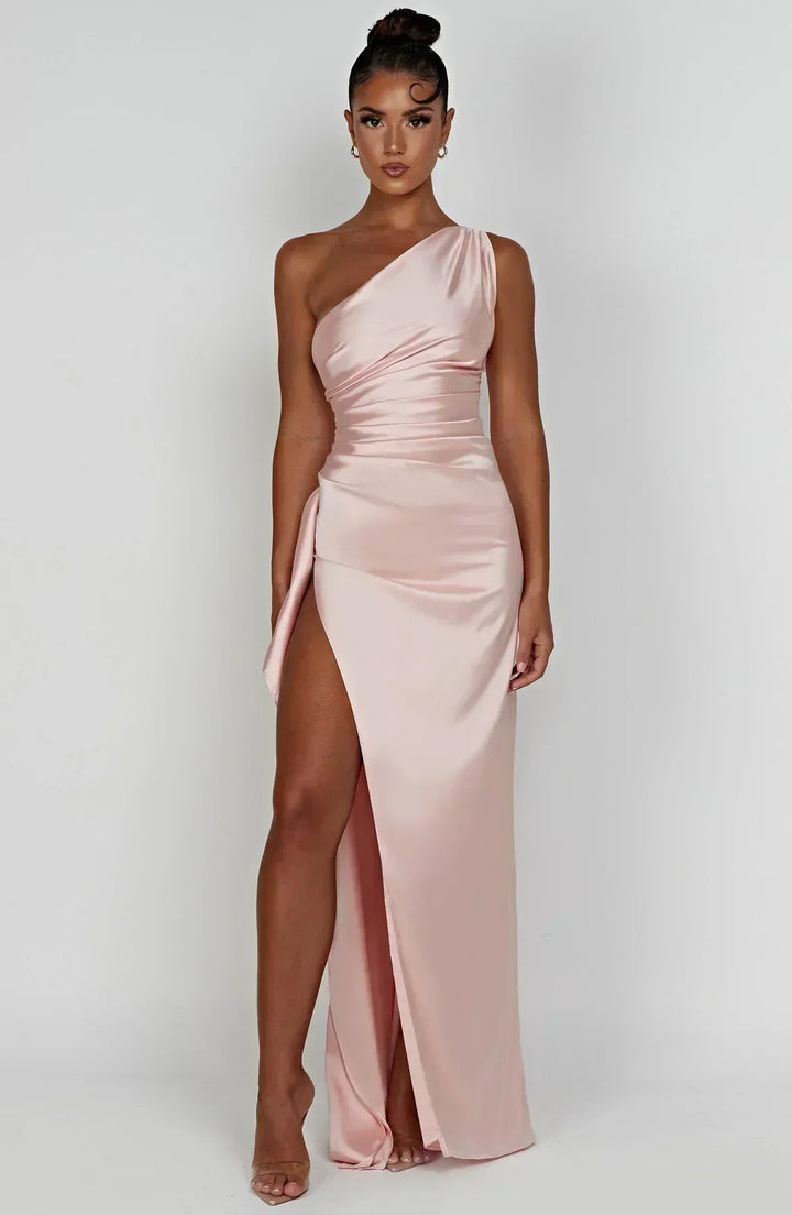 Avellise | One-Shoulder Evening Gown